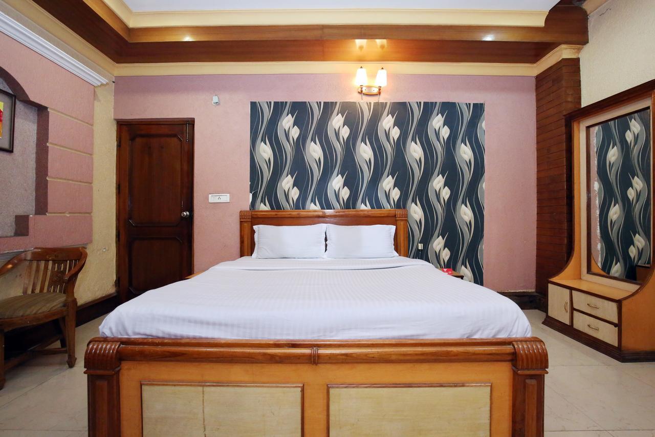 Capital O 10990 Hotel Gobind Regency Zirakpur Екстер'єр фото